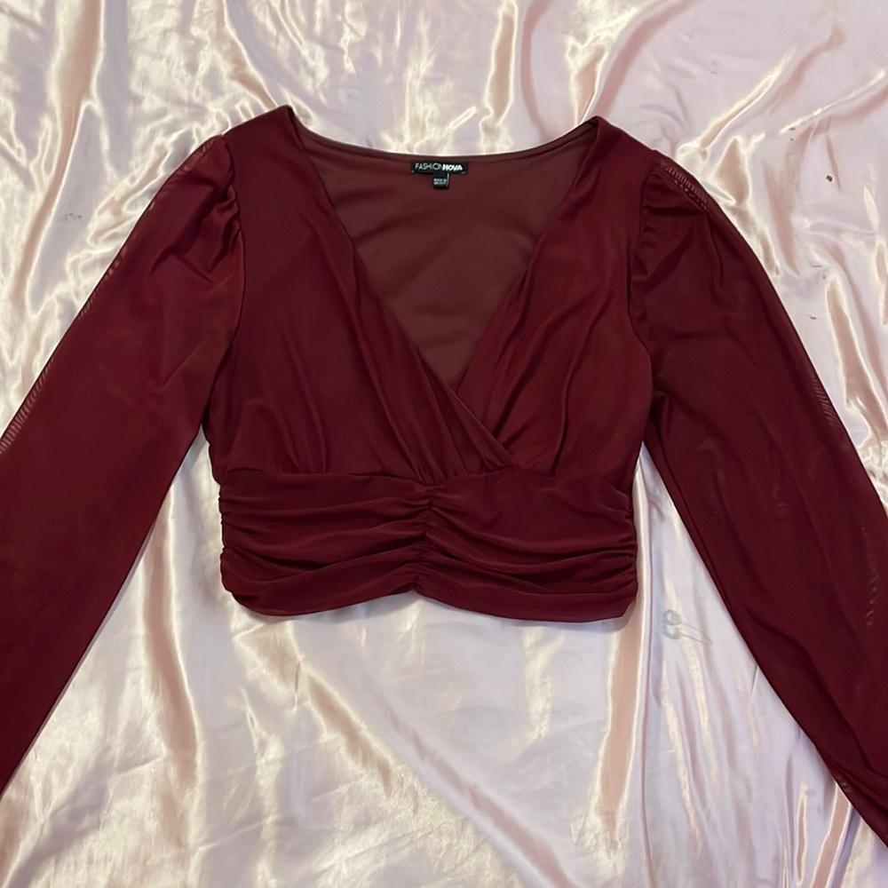 Fashion nova crop ruffle top